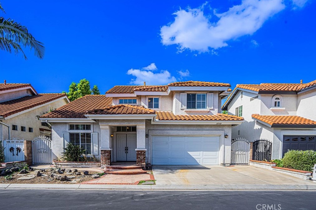 16959 Summeroak Ct, Santa Ana, CA 92708