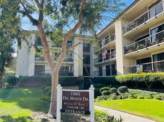 13601 Del Monte Dr #69b, Seal Beach, CA 90740