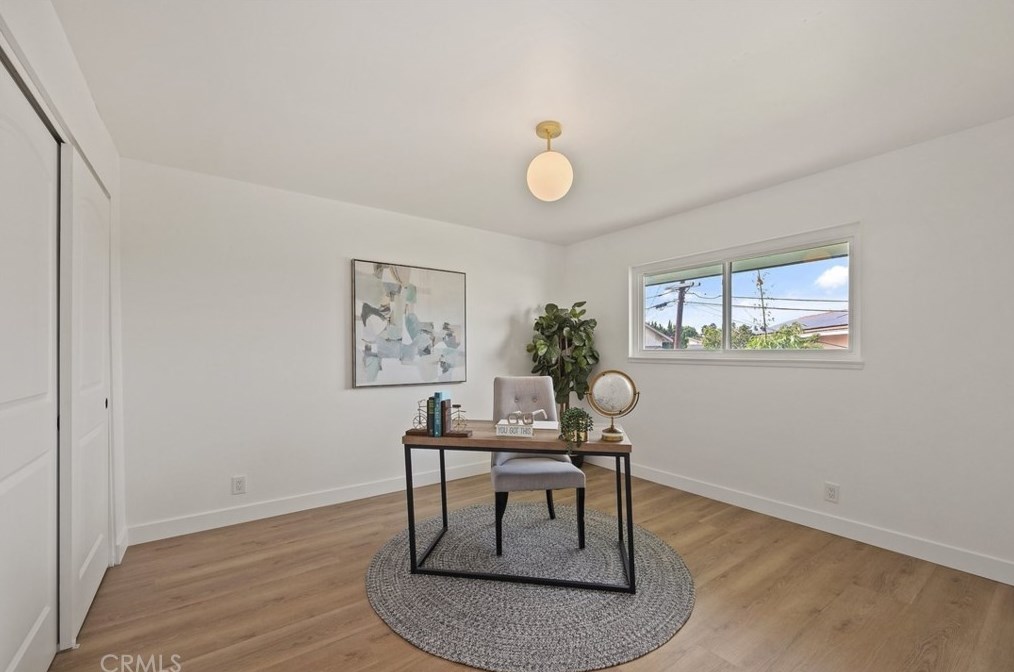 16171 Brimhall Ln, Huntington Beach CA  92647-3345 exterior