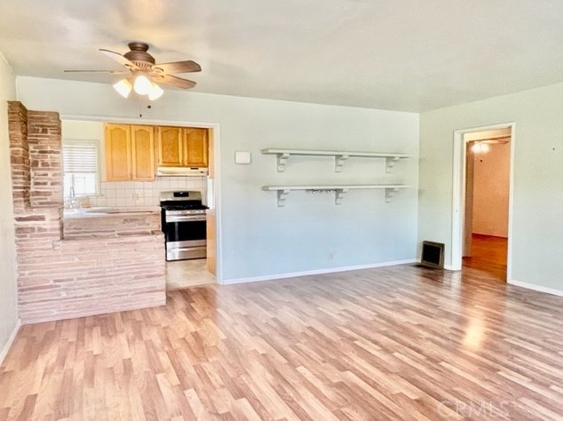 5938 Gardendale St, South Gate, CA 90280-7901