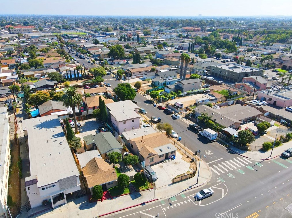 11226 Broadway, Los Angeles, CA 90061-1918