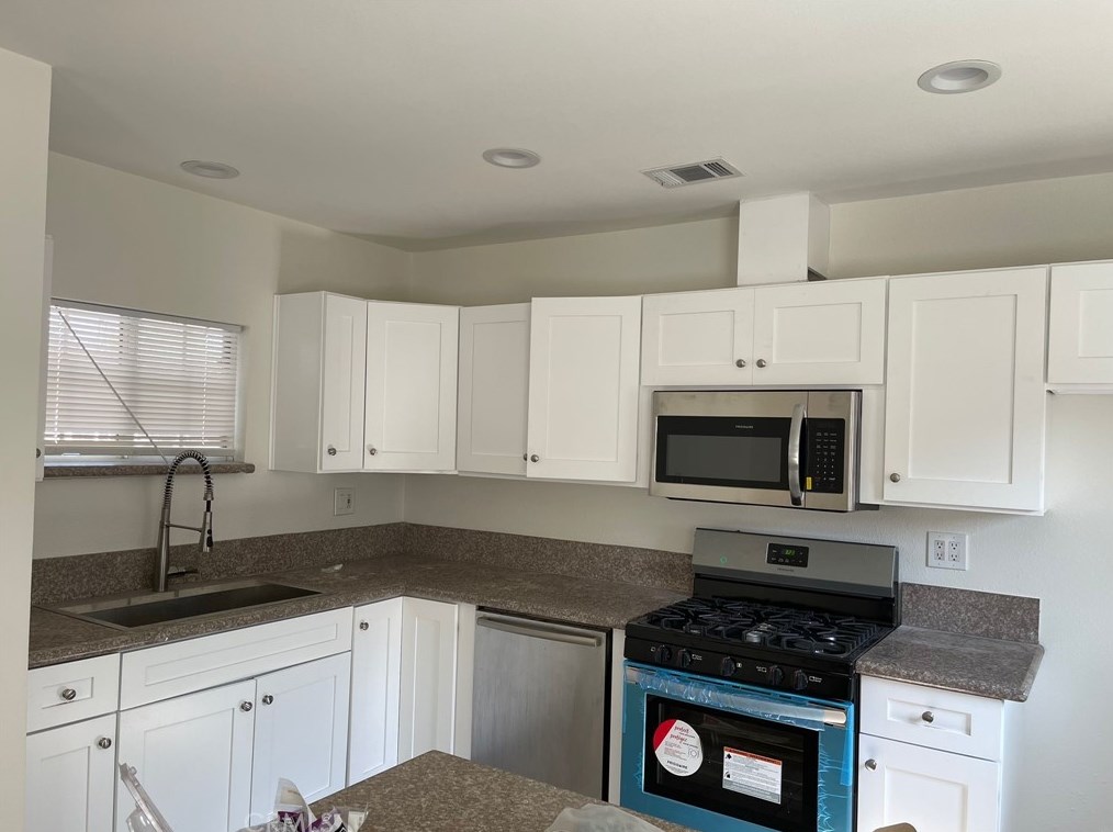 8822 Anthony Ave, Garden Grove, CA 92841