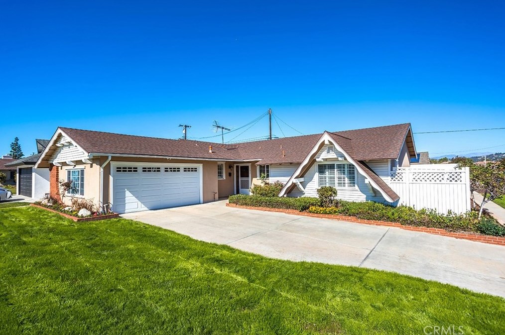 16337 Red Coach Ln, Whittier, CA 90604-3924