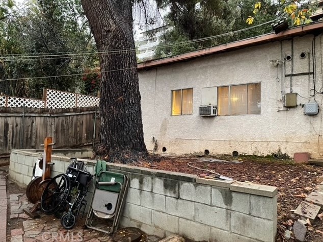 1438 Oak Grove Dr, Los Angeles CA  90041-3118 exterior