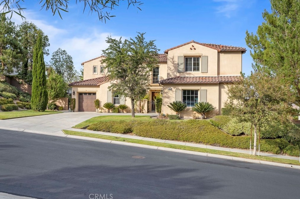 8360 Night Valley Ct, Corona, CA 92883-5658