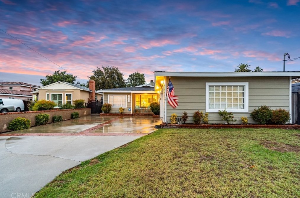 10253 Park St, Bellflower, CA 90706