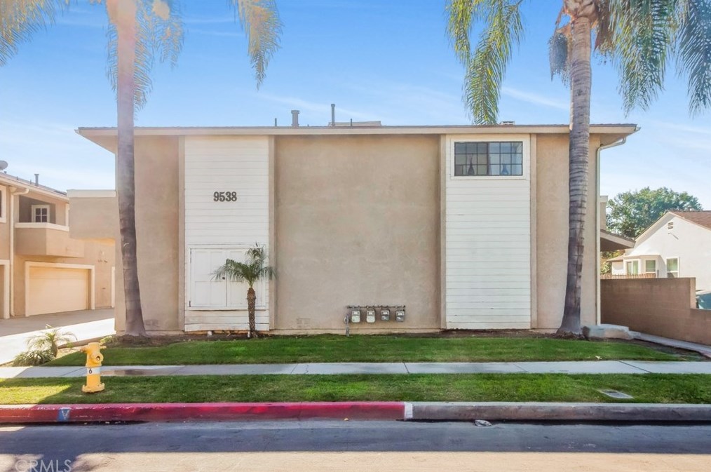 9538 Mayne St #c, Bellflower, CA 90706