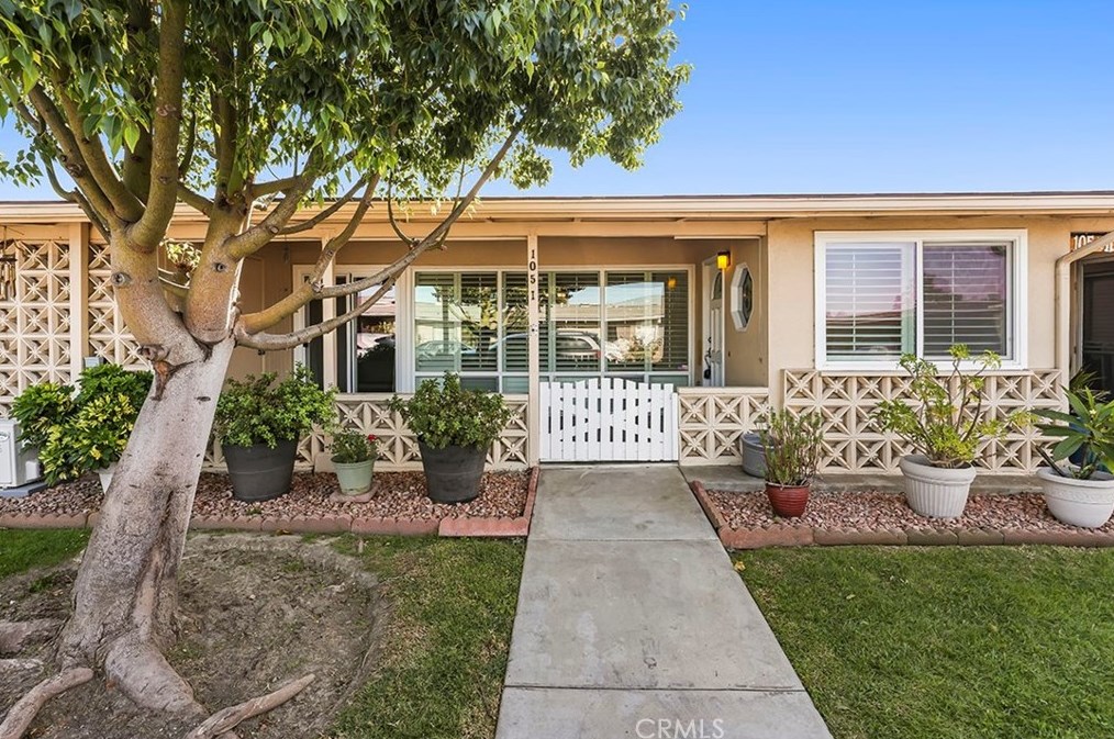1440 Pelham Rd #105i, Seal Beach, CA 90740