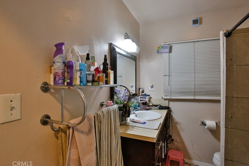 12639 Paddison Ave, Norwalk CA  90650-3052 exterior