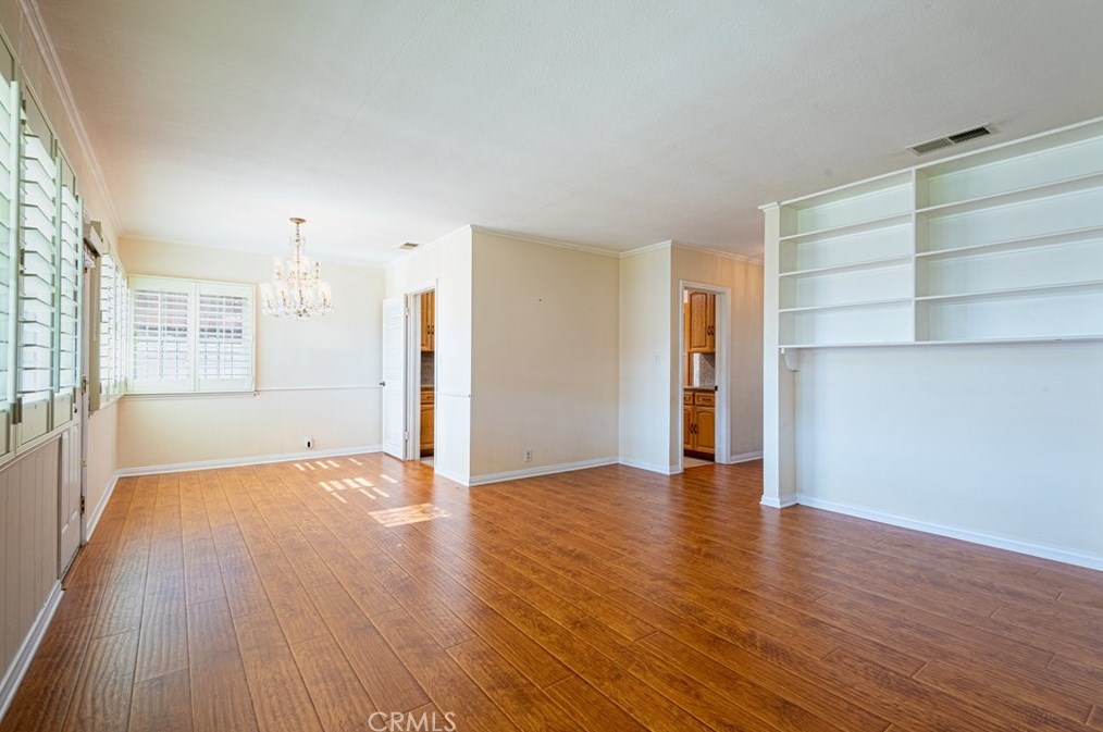 1722 108th St, Los Angeles CA  90047-4413 exterior