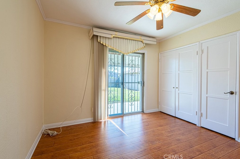 1722 108th St, Los Angeles CA  90047-4413 exterior