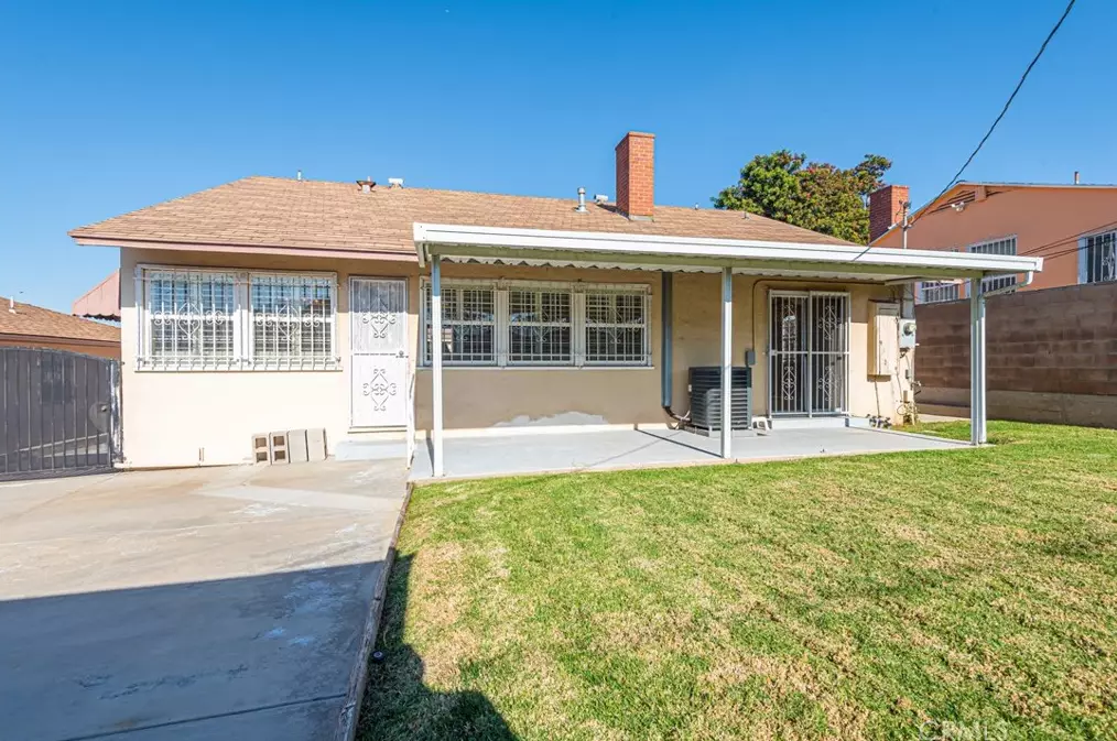 1722 108th St, Los Angeles CA  90047-4413 exterior