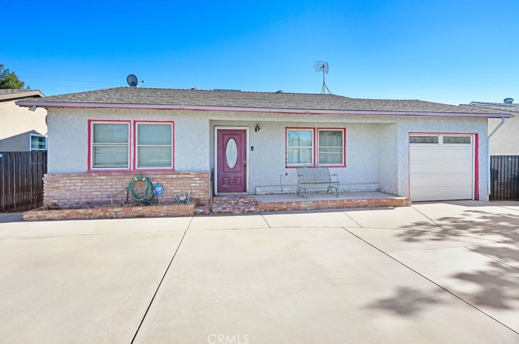 4014 Leigh St, Riverside, CA 92509
