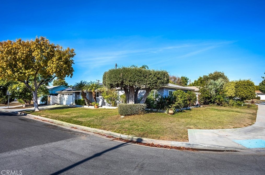 15247 Campillos Rd, La Mirada, CA 90638-3929