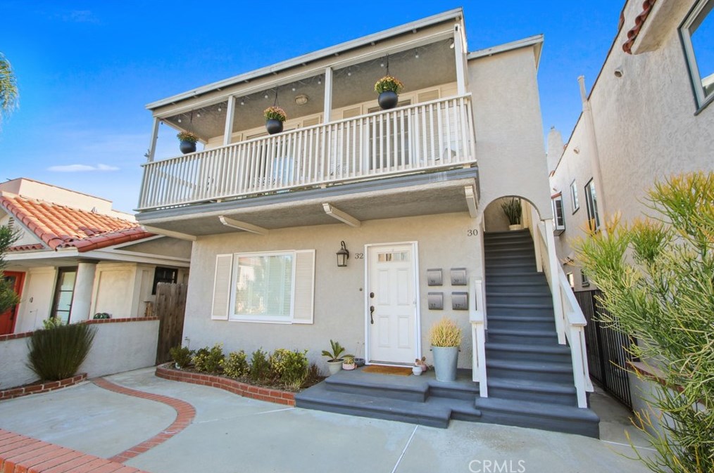 30 Pomona Ave, Long Beach, CA 90803