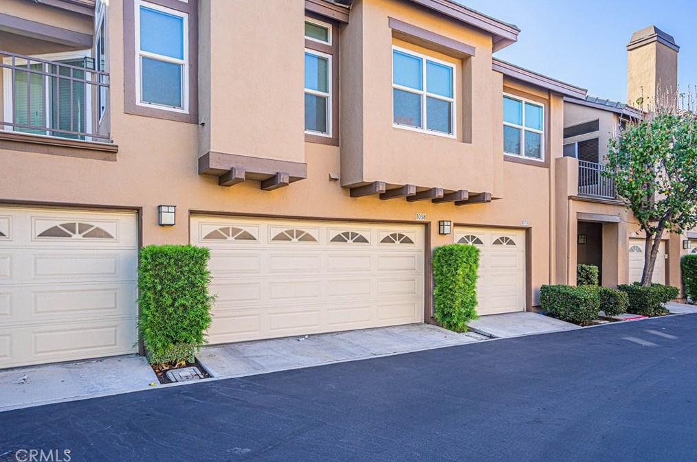 1058 S Country Glen Way, Anaheim, CA 92808