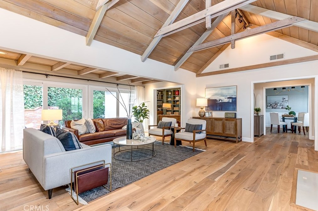 1010 Eilinita Ave, Glendale, CA 91208