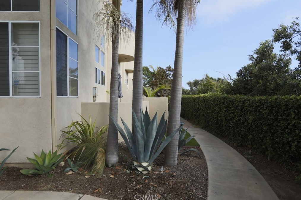 8314 Atlanta Ave #104, Huntington Beach, CA 92646