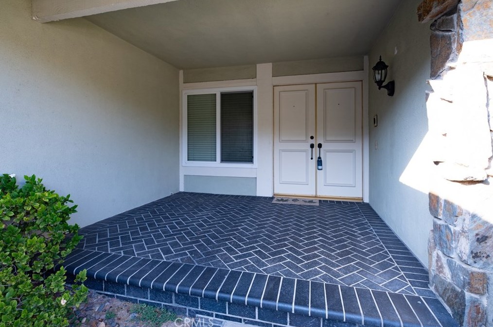 301 Avenida Santa Barbara, La Habra, CA 90631