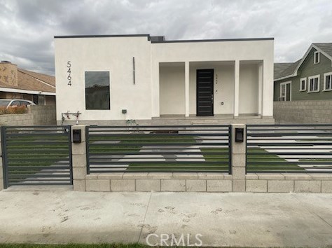 5464 8th Ave, Los Angeles CA  90043-2518 exterior