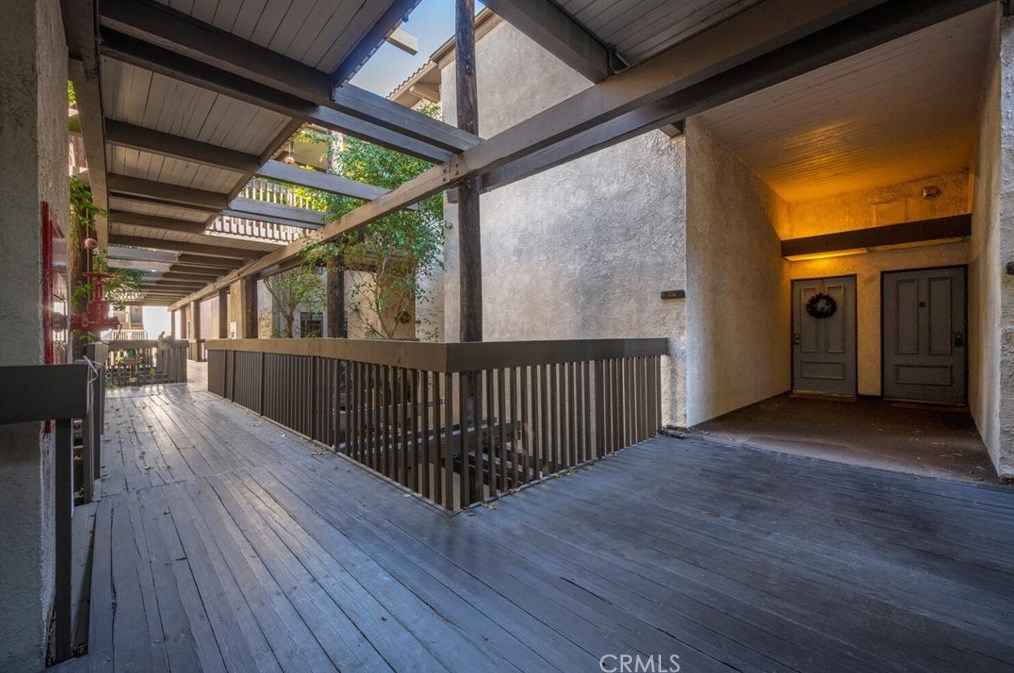 7210 Marina Pacifica Dr, Long Beach, CA 90803