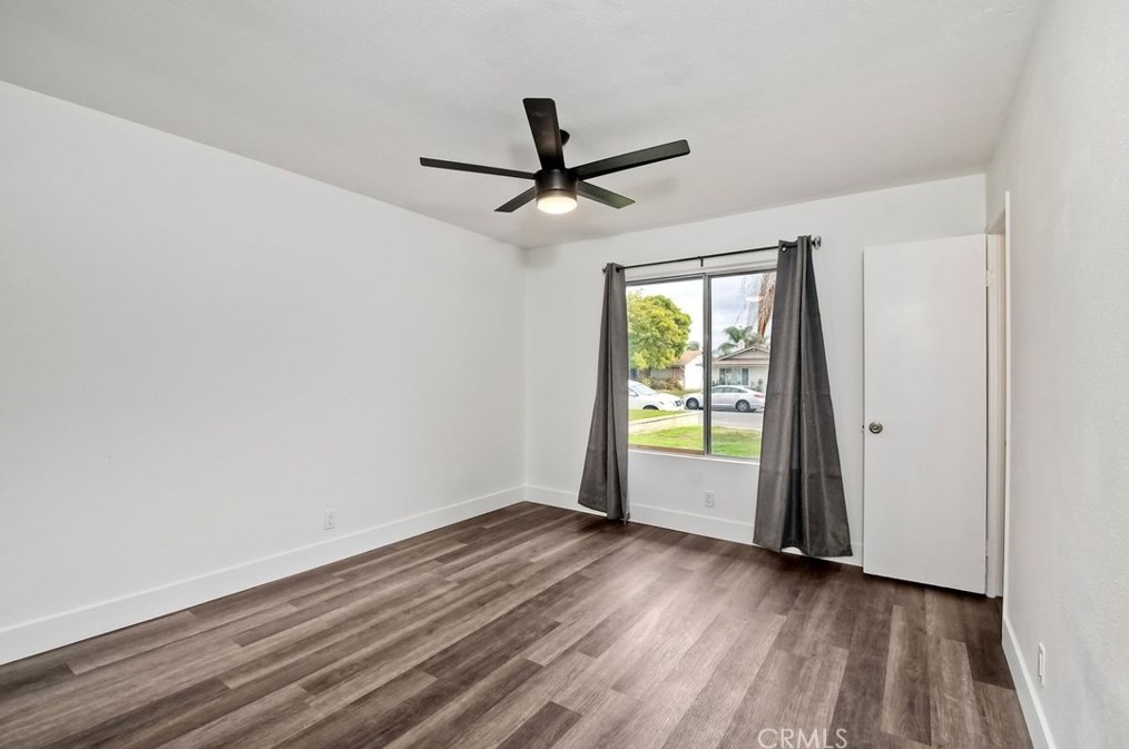 1216 Kent Ave, Escondido CA  92027-1416 exterior