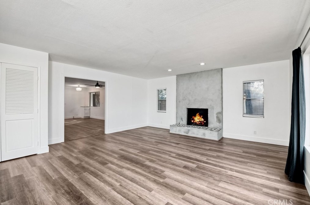 1216 Kent Ave, Escondido CA  92027-1416 exterior