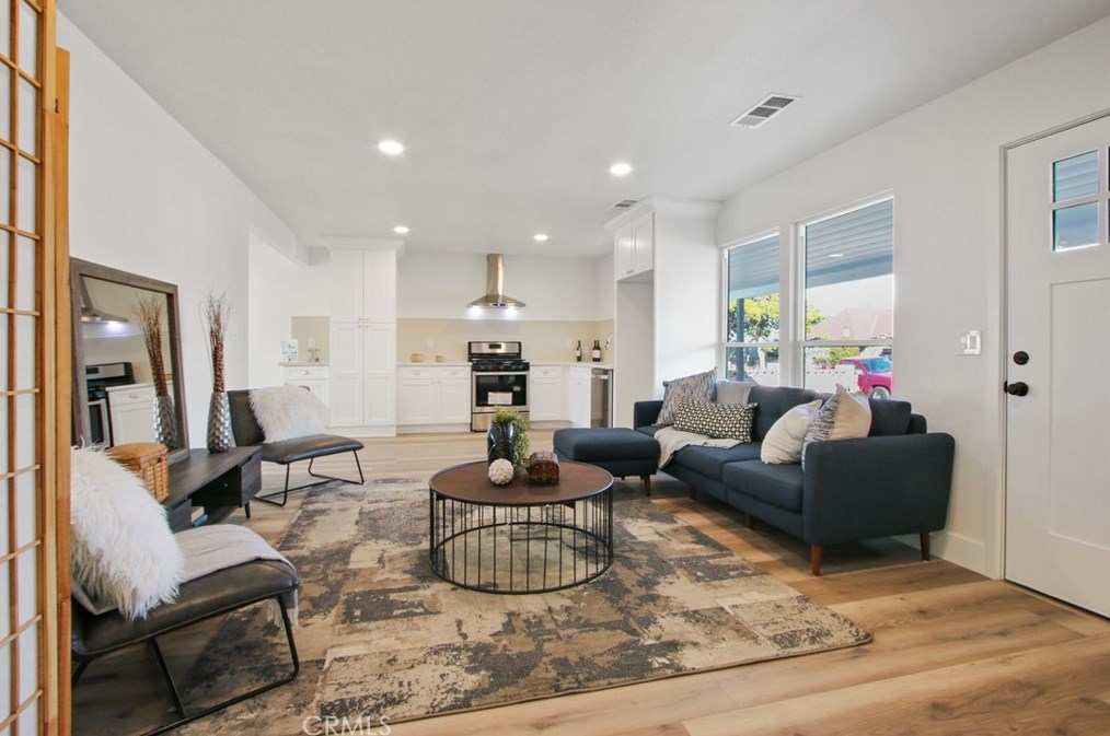 22925 Berendo Ave, Torrance, CA 90502