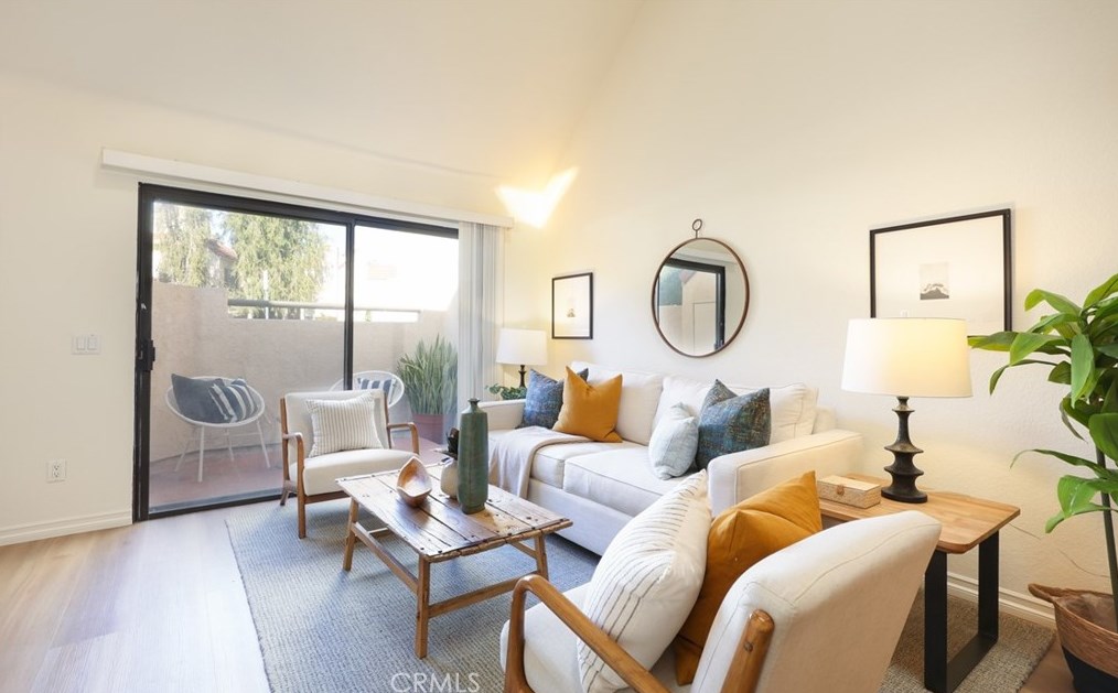 7 Martinique St, Laguna Beach, CA 92677-5804