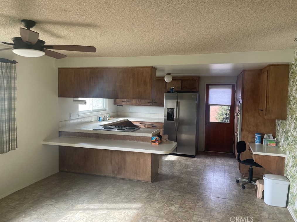 1108 El Camino Dr, Costa Mesa CA  92626-5529 exterior