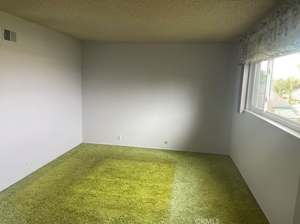 1108 El Camino Dr, Costa Mesa CA  92626-5529 exterior