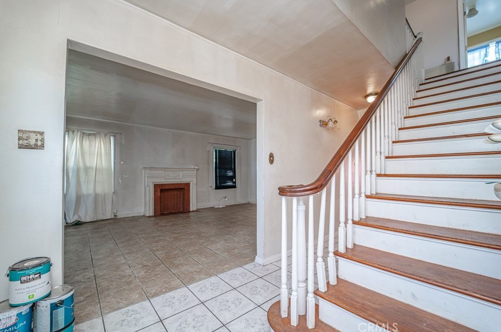 604 S Sloan Ave, Compton, CA 90221
