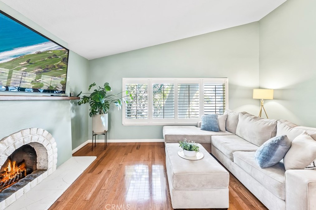 18839 Quince Cir, Santa Ana, CA 92708