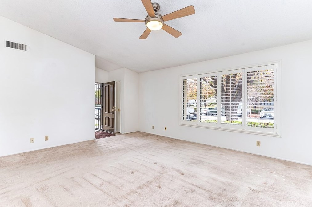 15911 Alta Vista Dr #705c, La Mirada, CA 90638