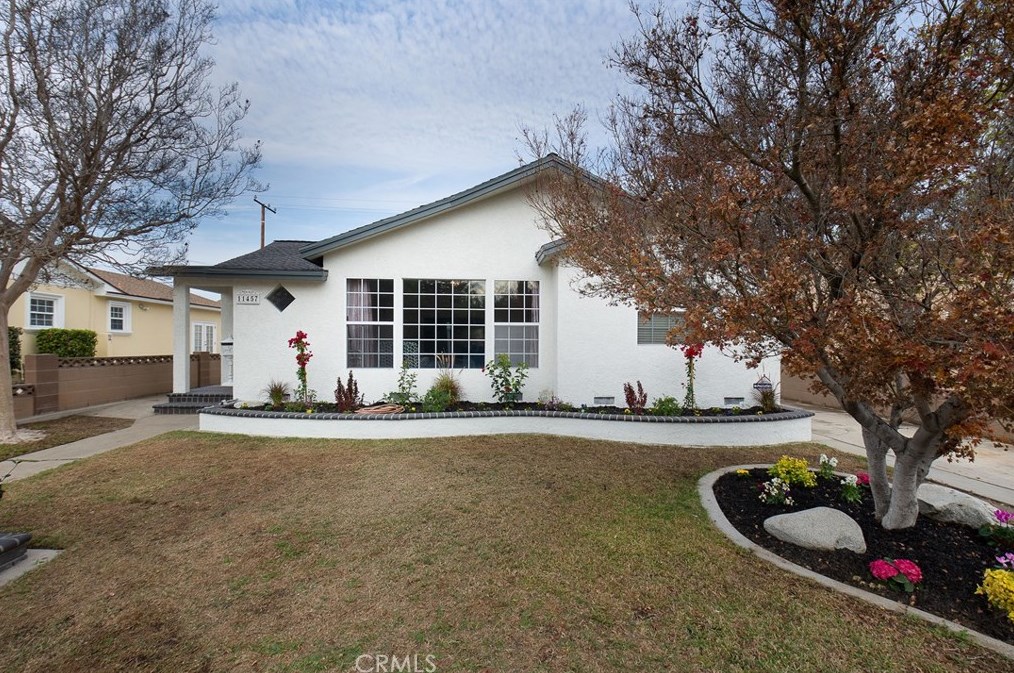 11457 178th St, Artesia, CA 90701-3827
