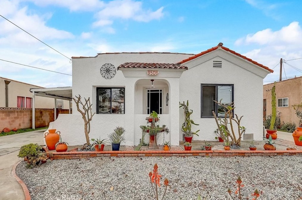 9506 Los Angeles St, Bellflower, CA 90706