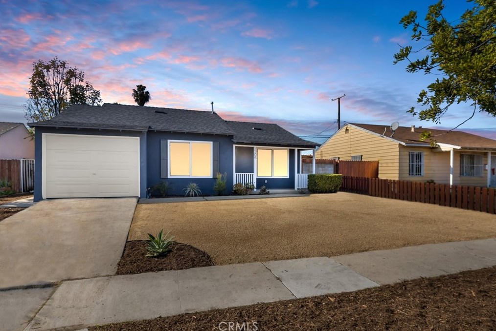 1205 Amantha Ave, Compton, CA 90220-4039
