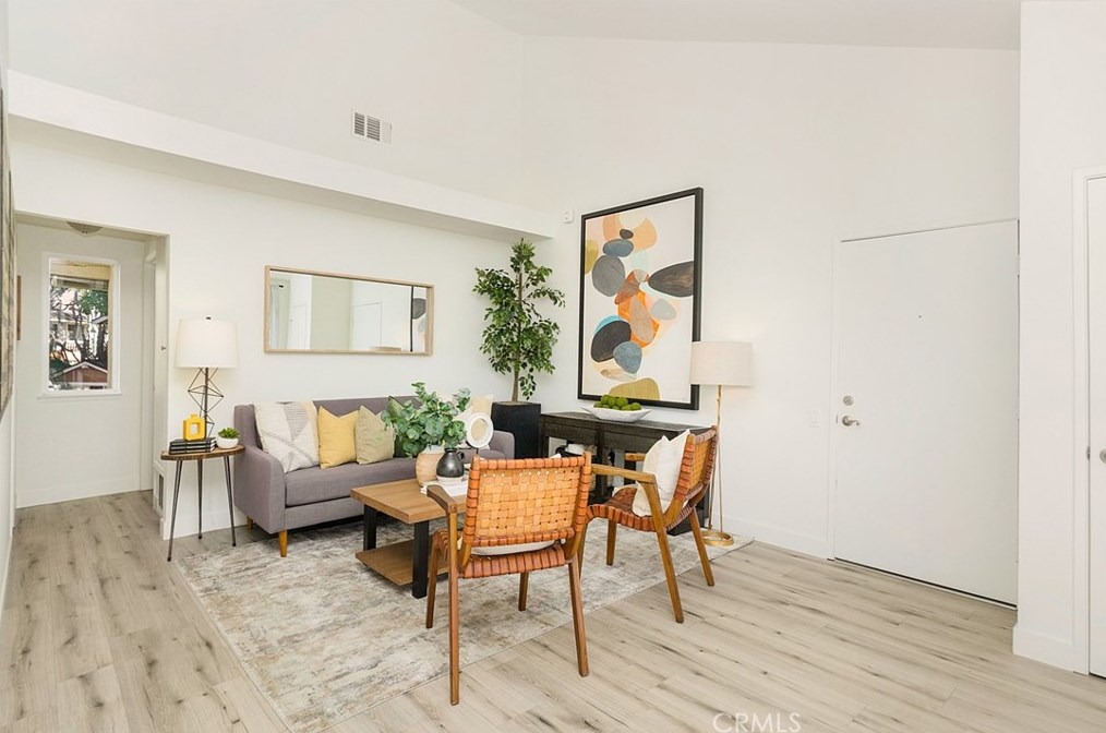 16040 Leffingwell Rd #112, Whittier, CA 90603