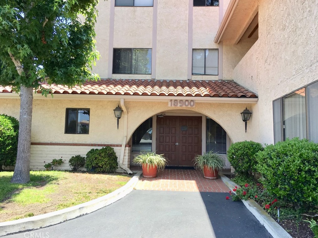 18900 Delaware St #215, Huntington Beach, CA 92648