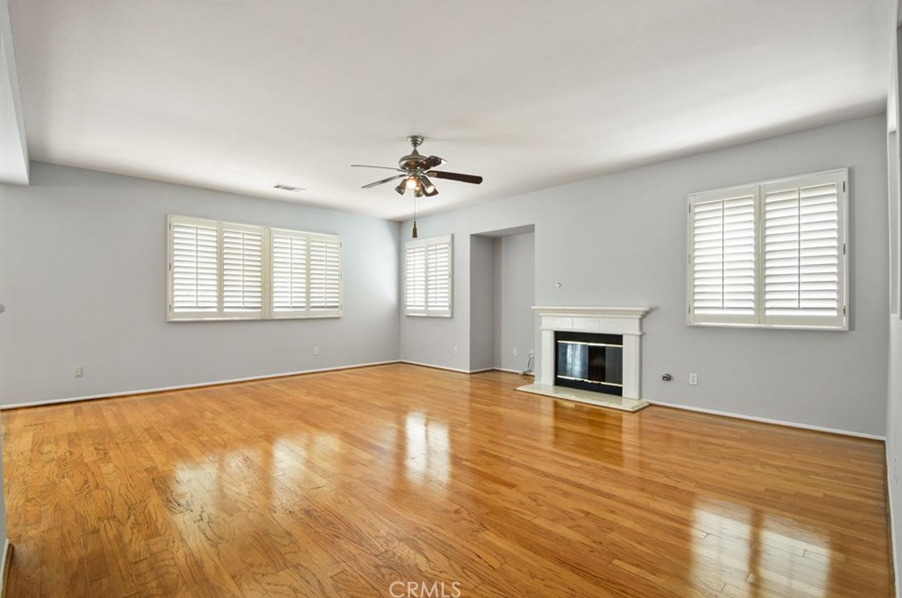 21 Iowa, Irvine, CA 92606