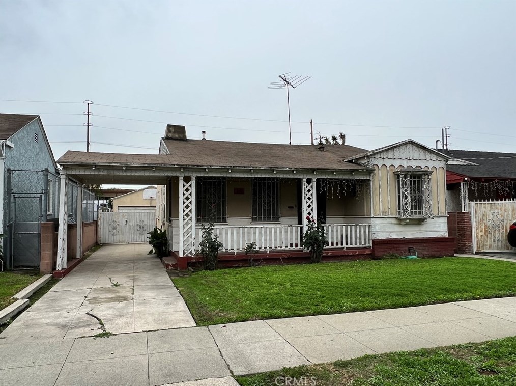 1112 58th St, Los Angeles, CA 90011-4861