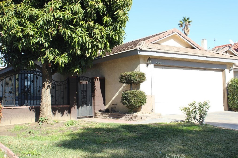 2063 Greenbriar St, Colton, CA 92324