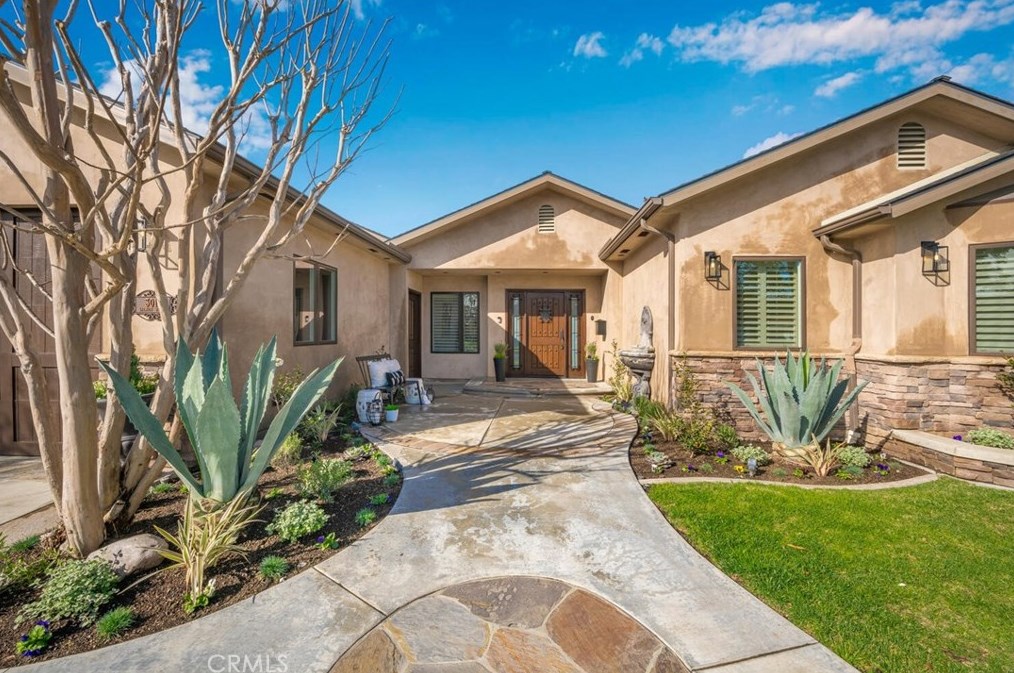 3011 Salmon Dr, Los Alamitos, CA 90720