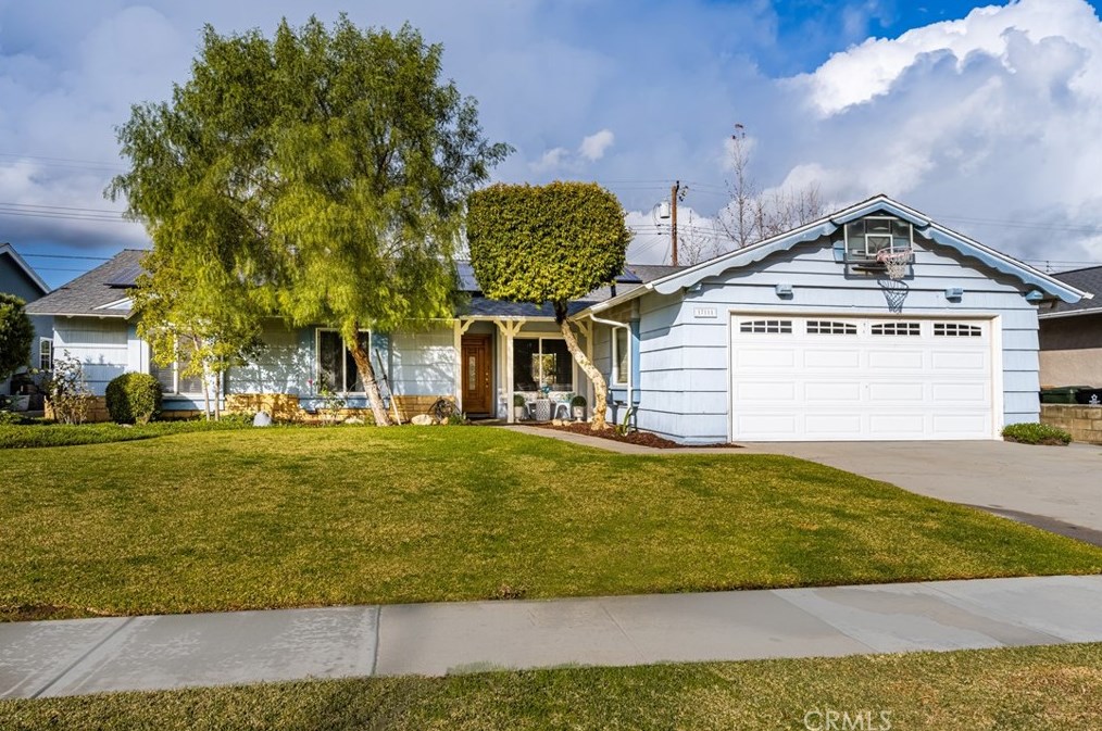 17111 Saga Dr, Yorba Linda, CA 92886-3629