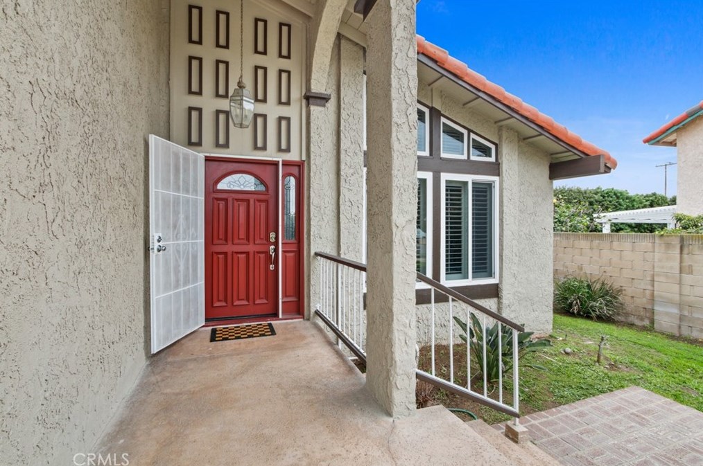 337 S Carole Ln, Orange, CA 92869