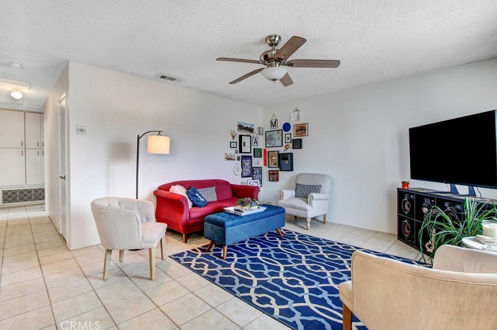 5589 Baileya Ave, Twntynine Plm, CA 92277-1321