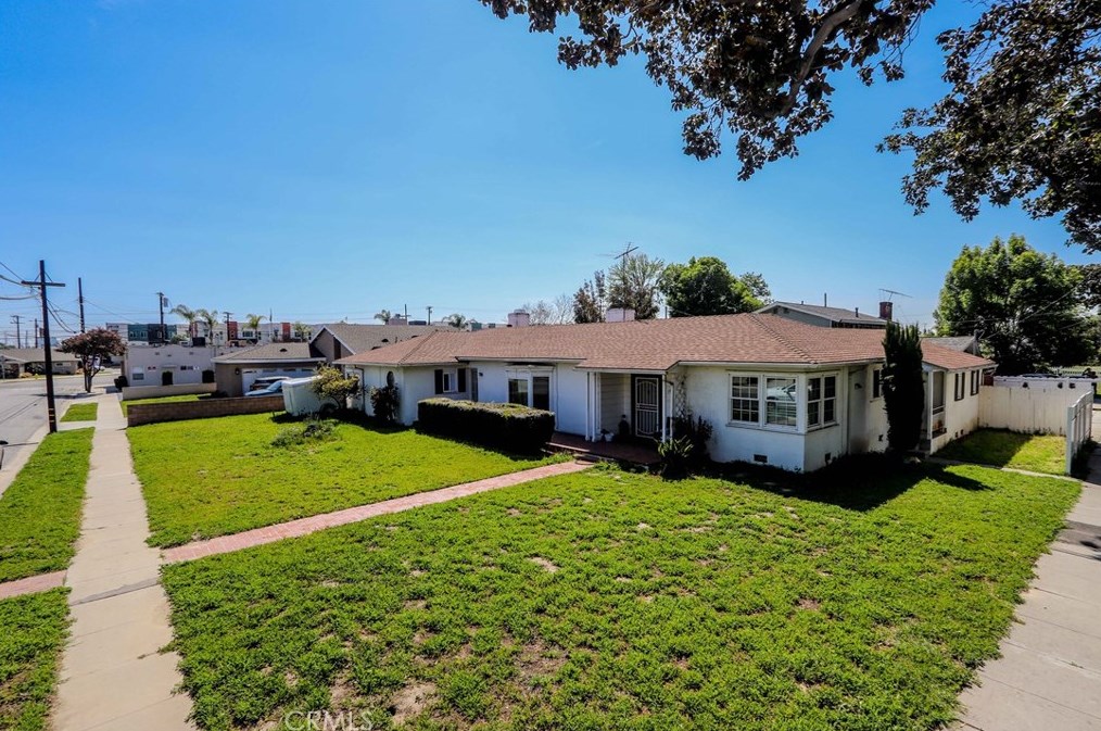 17303 Bixby Ave, Bellflower, CA 90706
