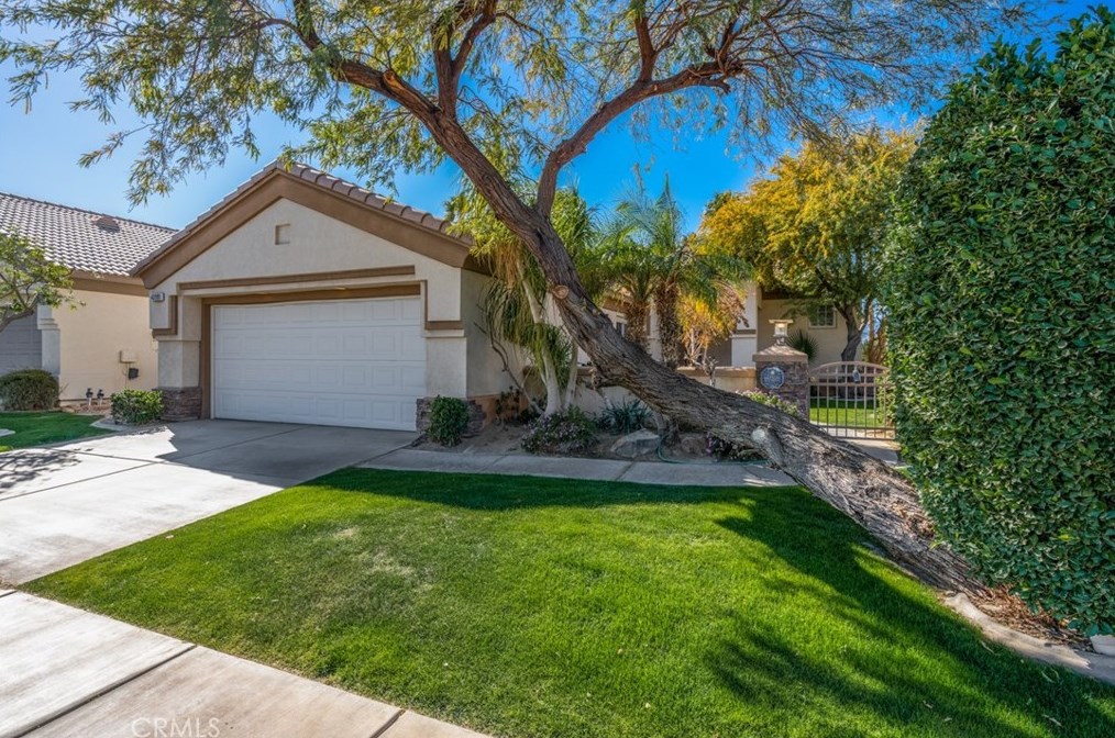 43991 Medinah Dr, Indio, CA 92201