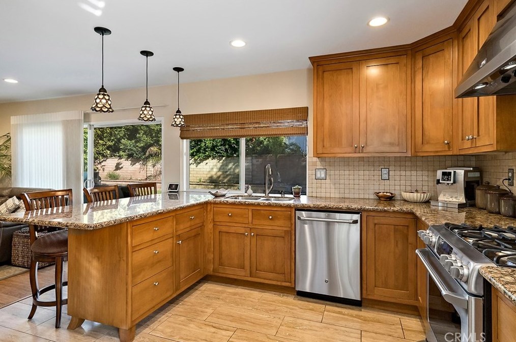 12700 Oakthorn Ln, La Mirada CA  90638-2521 exterior