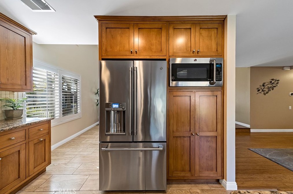 12700 Oakthorn Ln, La Mirada CA  90638-2521 exterior